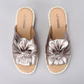 Load image into Gallery viewer, LE SANSA EUDORE CHAMPAGNE - Women Slides - Collective Shoes