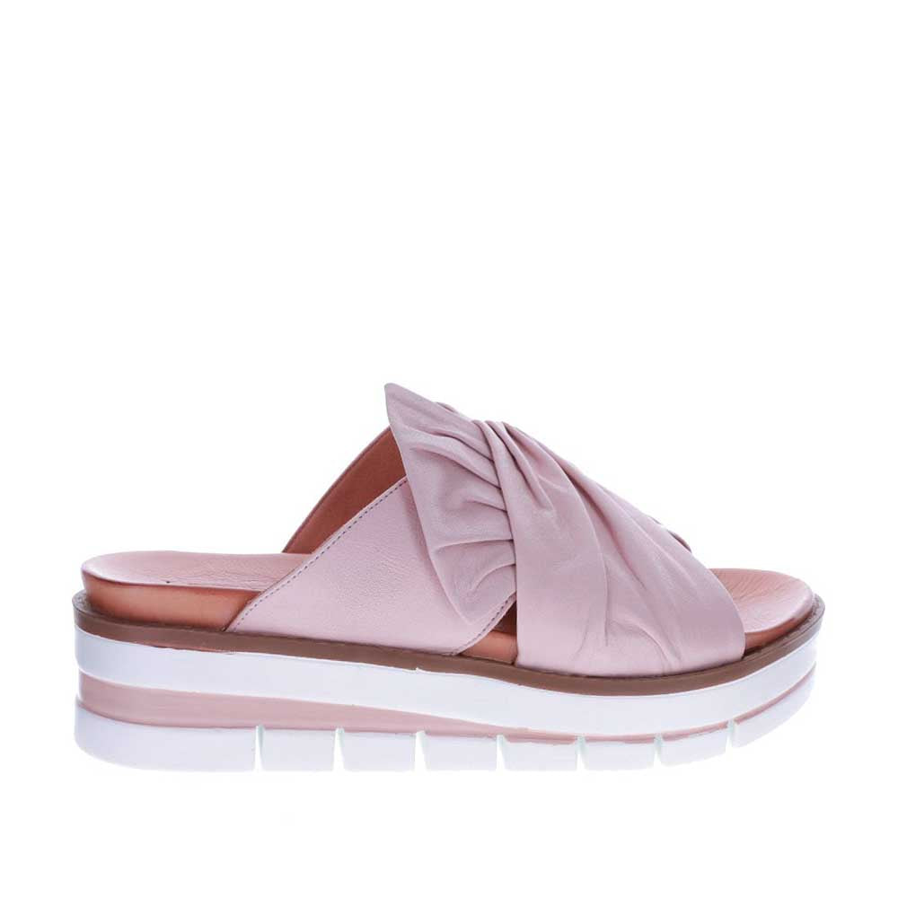 LE SANSA KHLOE BLUSH - Women Slip On - Collective Shoes