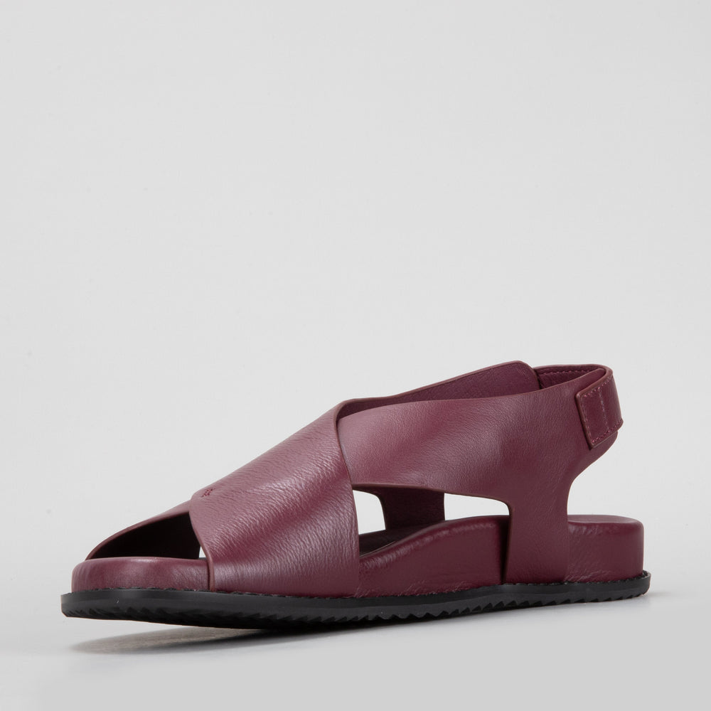 NAKED ARCHES ZIGILIA MERLOT