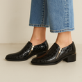 Load image into Gallery viewer, BRESLEY DARTMOUTH BORDO MOON PAT - Women Loafers - Collective Shoes
