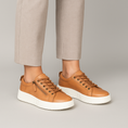 Load image into Gallery viewer, LE SANSA CLARA TAN - Women Sneakers - Collective Shoes