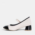Load image into Gallery viewer, ZIERA ZILLA BLACK ALMOND PATENT