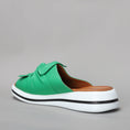 Load image into Gallery viewer, Le sansa Salsa Pine - Women Flats - Collective Shoes