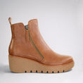 Load image into Gallery viewer, BRESLEY PUZZLE TAN - Women Boots - Collective Shoes