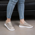 Load image into Gallery viewer, NAKED ARCHES NELLY SILVER GREY - Women sneakers - Collective Shoes