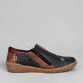 Load image into Gallery viewer, CABELLO 7311-307 BLACK - Women Casuals - Collective Shoes