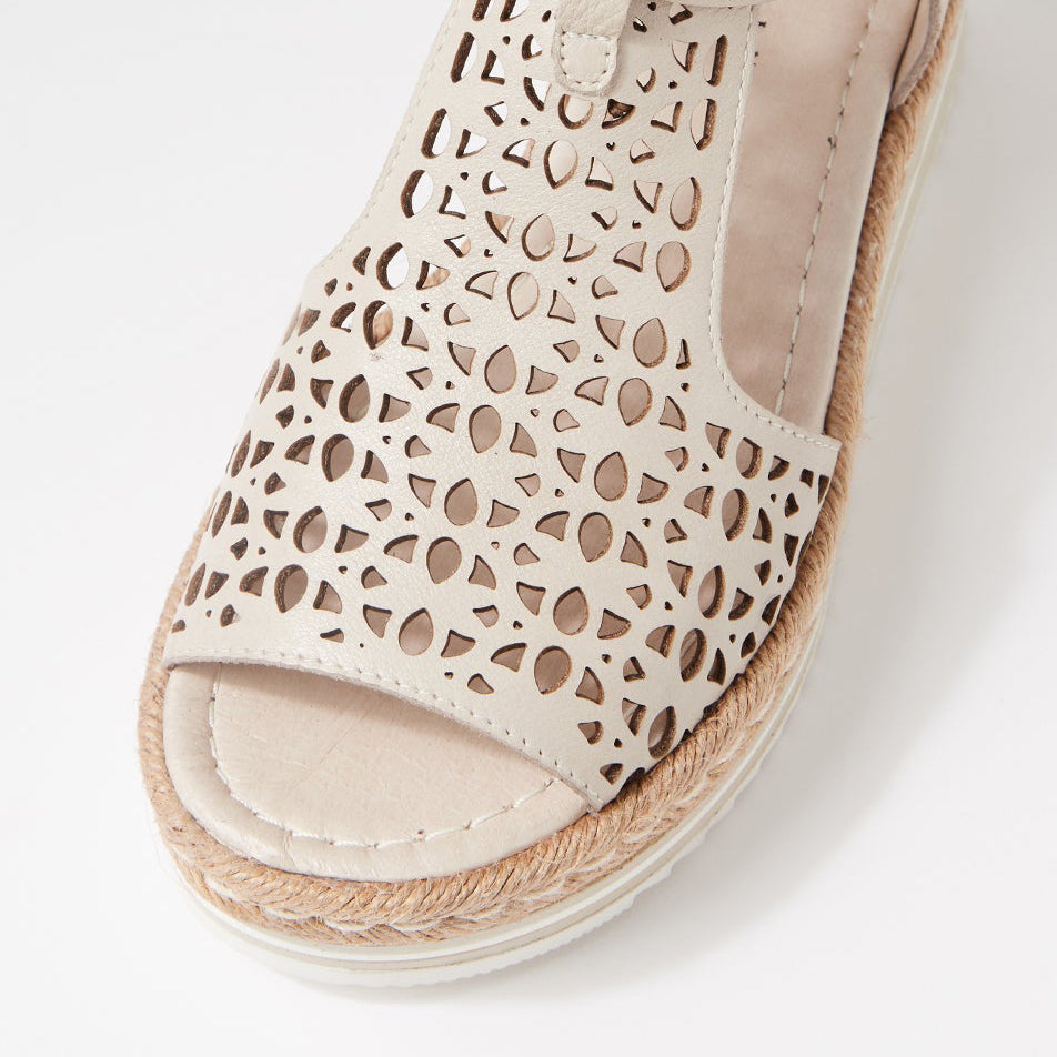 DJANGO & JULIETTE ACCRA ALMOND - Women Sandals - Collective Shoes