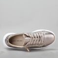 Load image into Gallery viewer, NAKED ARCHES NELLY CHAMPAGNE - Women sneakers - Collective Shoes