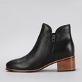 Load image into Gallery viewer, NAKED ARCHES OXLEY 2.0 BLACK - Women Boots - Collective Shoes