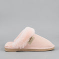Load image into Gallery viewer, UGG COMFORT ME WOMBAT PINK - Women slippers - Collective Shoes