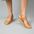 Load image into Gallery viewer, LE SANSA EVITA TAN - Women Sandals - Collective Shoes
