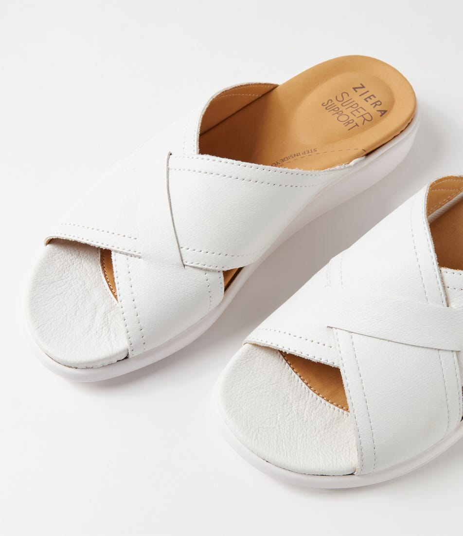 ZIERA IYOLO WHITE - Women Slides - Collective Shoes