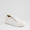 Load image into Gallery viewer, ZIERA SOLAR WHITE - Women sneakers - Collective Shoes