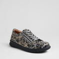 Load image into Gallery viewer, ZIERA SOLAR SLATE & GOLD - Women sneakers - Collective Shoes