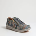 Load image into Gallery viewer, ZIERA SOLAR BLUE LEAF - Women sneakers - Collective Shoes