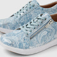 Load image into Gallery viewer, ZIERA SOLAR BLUE SILVER PAISLEY