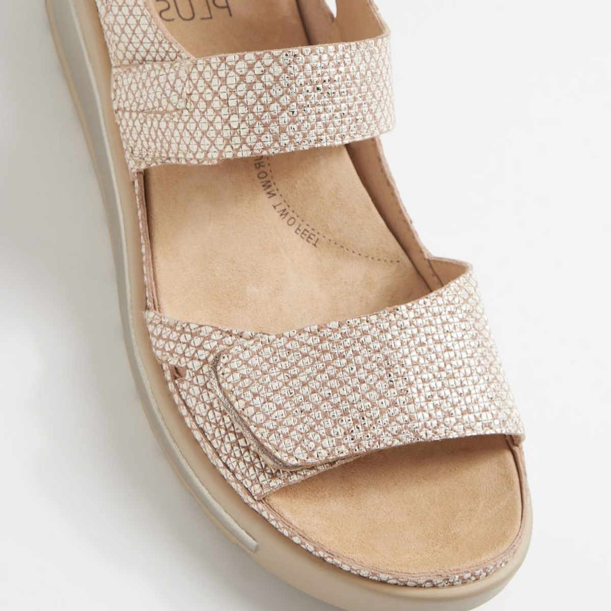ZIERA GEDD CAMEL ALMOND