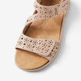 Load image into Gallery viewer, ZIERA BIZZA NUDE ALMOND