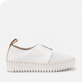 Load image into Gallery viewer, DJANGO & JULIETTE BATU WHITE - Women sneakers - Collective Shoes