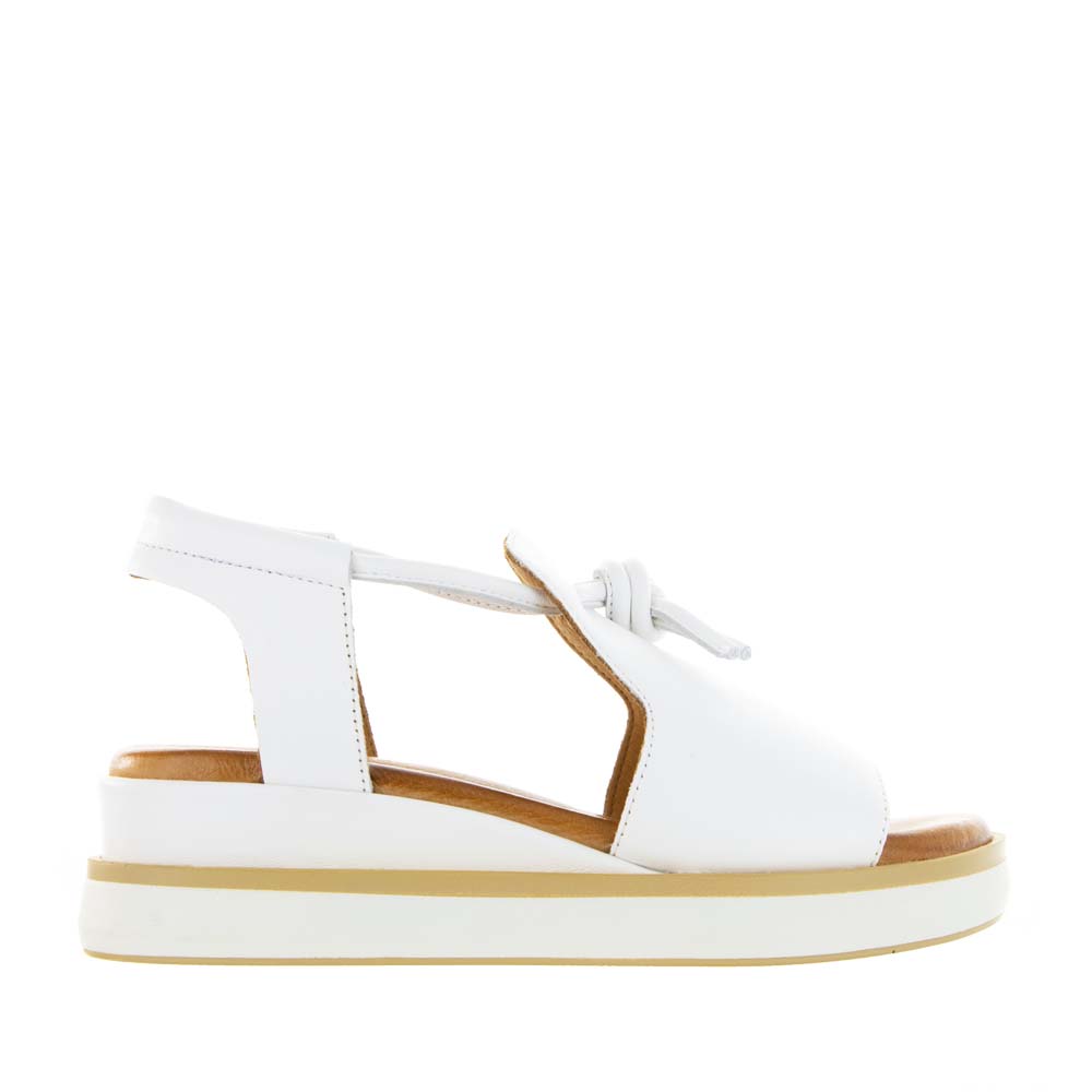 LESANSA HIDE WHITE - Women Sandals - Collective Shoes