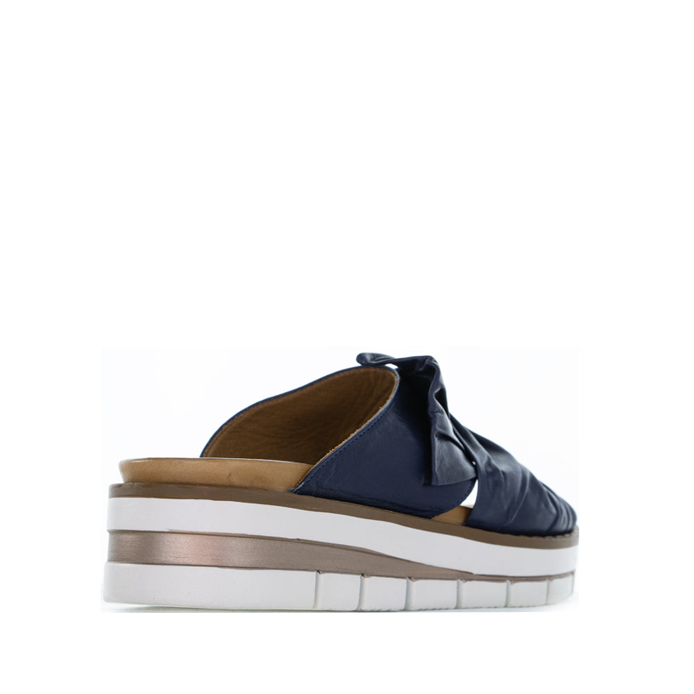 LE SANSA KHLOE NAVY - Women Slip On - Collective Shoes