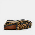 Load image into Gallery viewer, BRESLEY PAELLA TAN LEOPARD