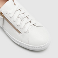 Load image into Gallery viewer, FRANKIE4 BILLIE WHITE TUMBLED - Women sneakers - Collective Shoes