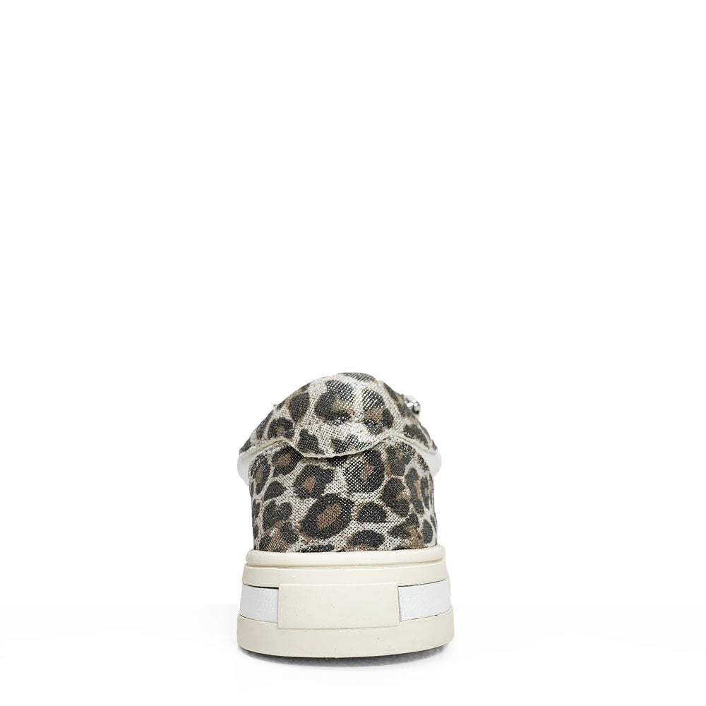 #color_white-leopard