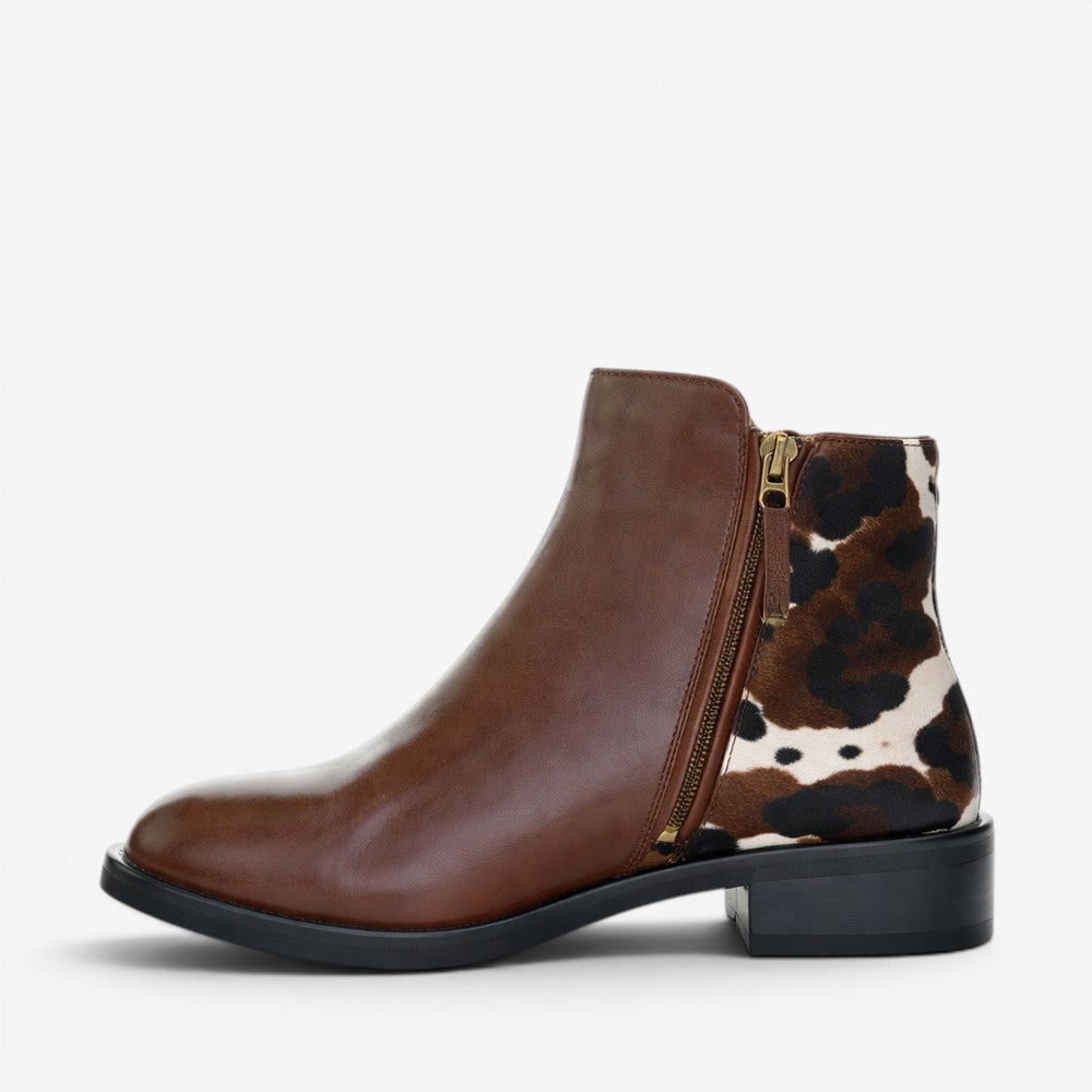 BRESLEY DUNGEON CASTAGNA COW