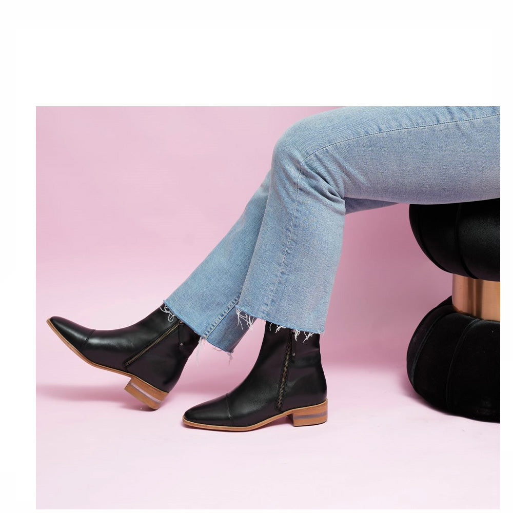 LESANSA MERA BLACK CROC - Women Boots - Collective Shoes 