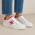 Load image into Gallery viewer, LE SANSA SAVIS WHITE PINK STAR - Women sneakers - Collective Shoes 
