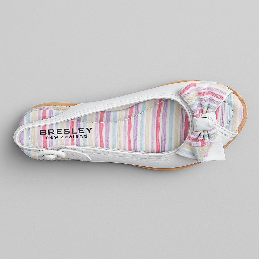 BRESLEY SARDINE WHITE - Women Sandals - Collective Shoes 