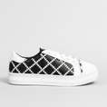 Load image into Gallery viewer, ALFIE & EVIE PLEAT WHITE BLACK - Women sneakers - Collective Shoes 
