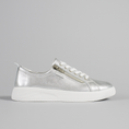 Load image into Gallery viewer, NAKED ARCHES NELLY SILVER - Women sneakers - Collective Shoes 
