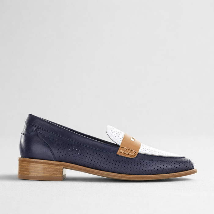 BRESLEY AFRICA NAVY WHITE TAN - Women Loafers - Collective Shoes 