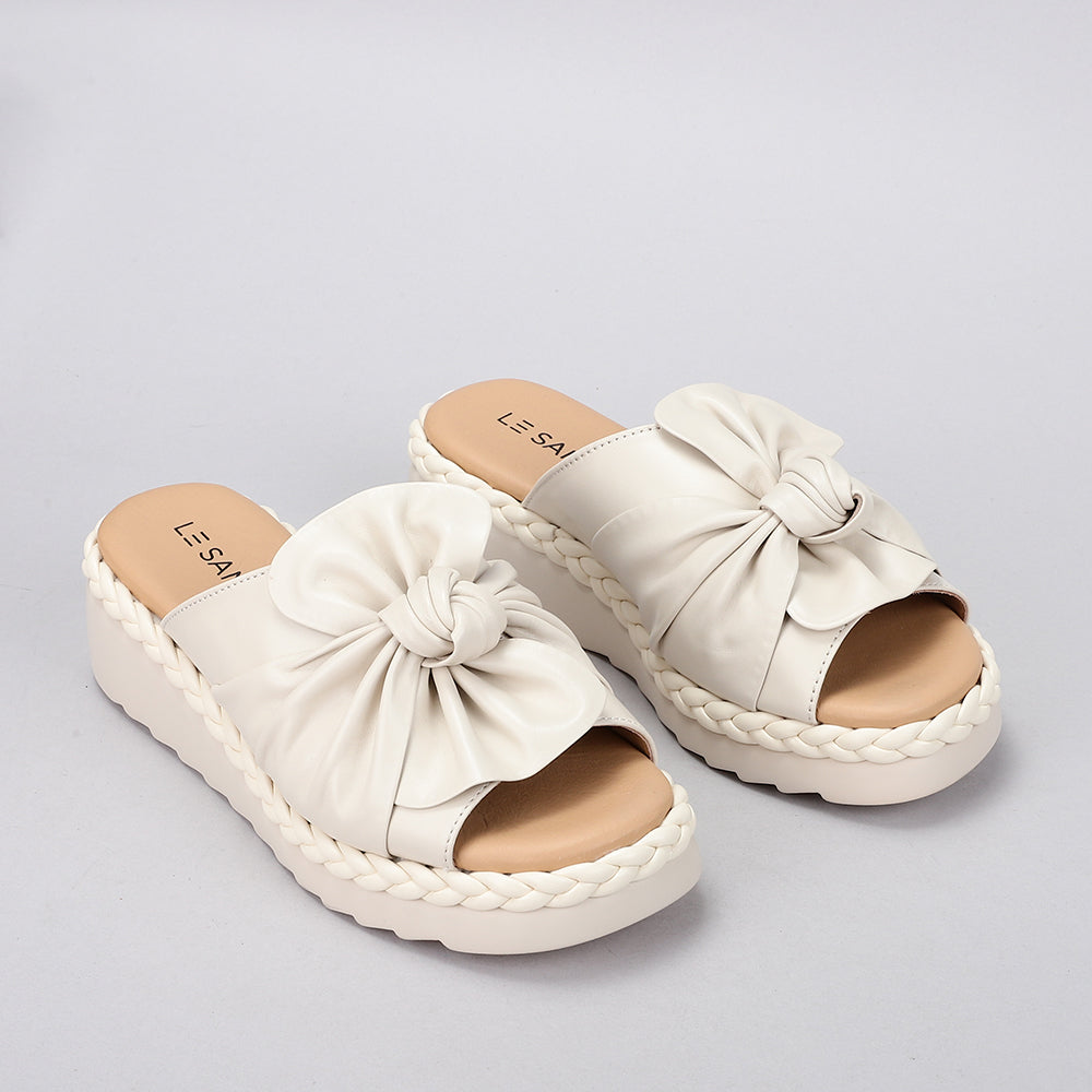 LE SANSA EUDORE CREAM - Women Slides - Collective Shoes 