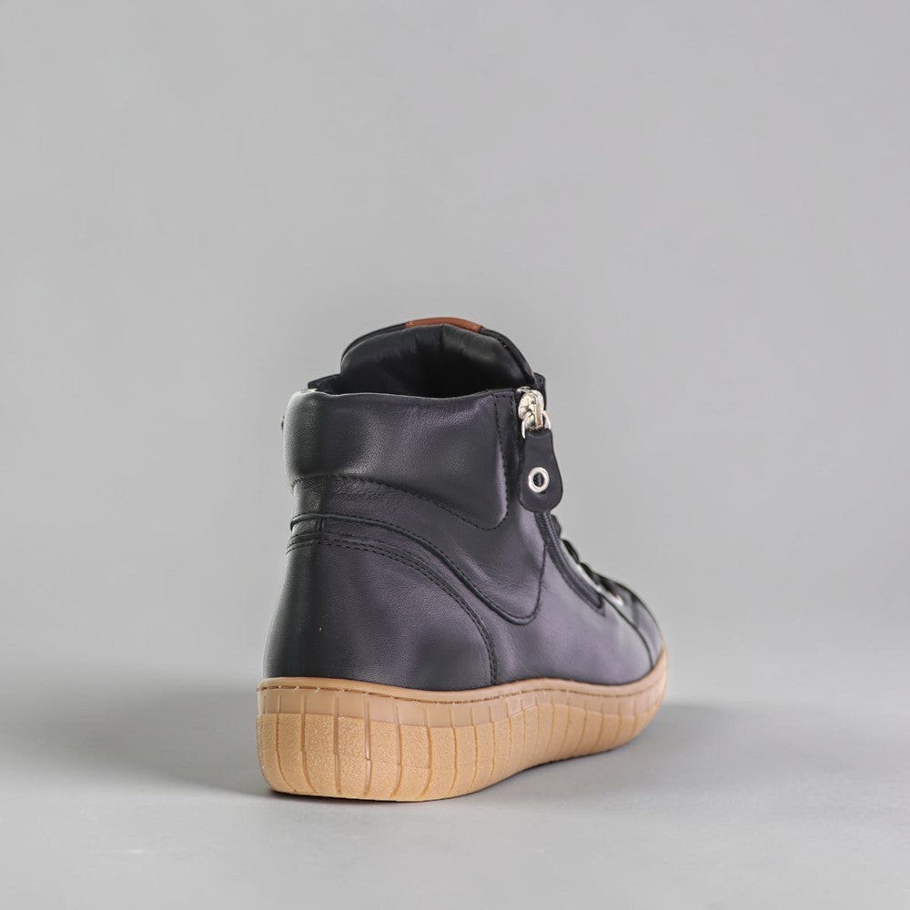 CABELLO REAGAN BLACK - Women Boots - Collective Shoes 