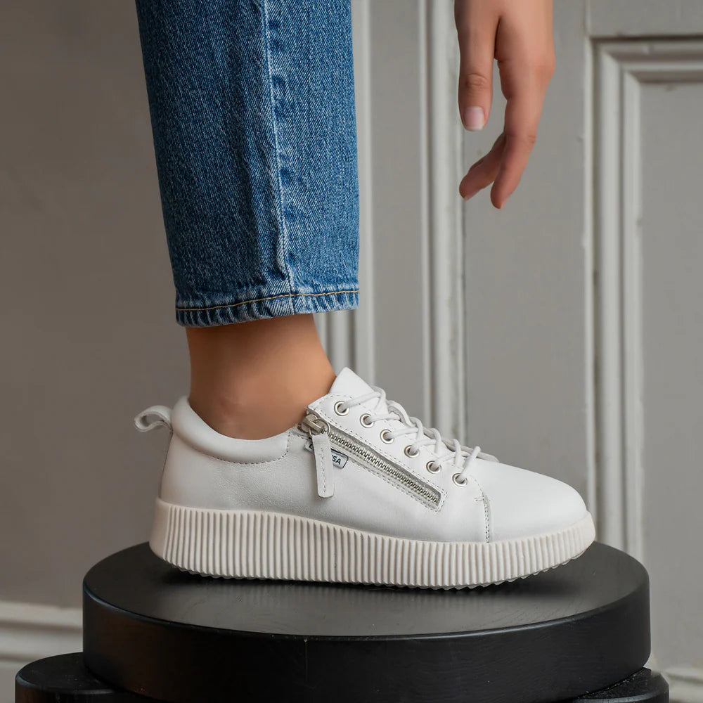 LE SANSA CLARA WHITE - Women Sneakers - Collective Shoes 