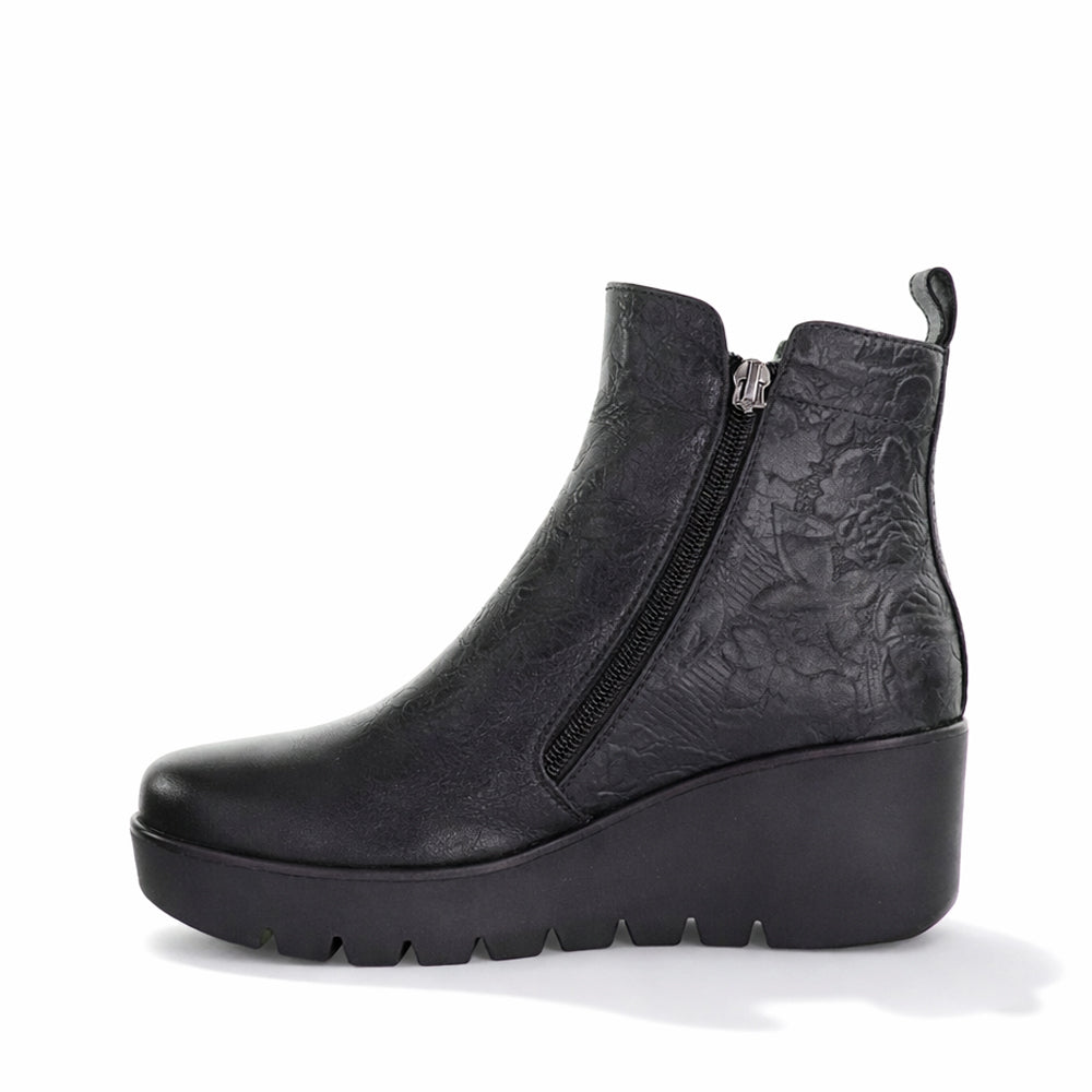 BRESLEY PUZZLE DAISY EMBOSS - Women Boots - Collective Shoes 