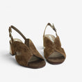 Load image into Gallery viewer, BRESLEY AKESH CHOCOLATE SUEDE
