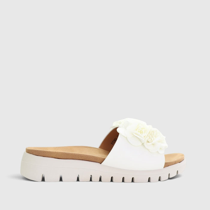 CC RESORTS DOMO WHITE