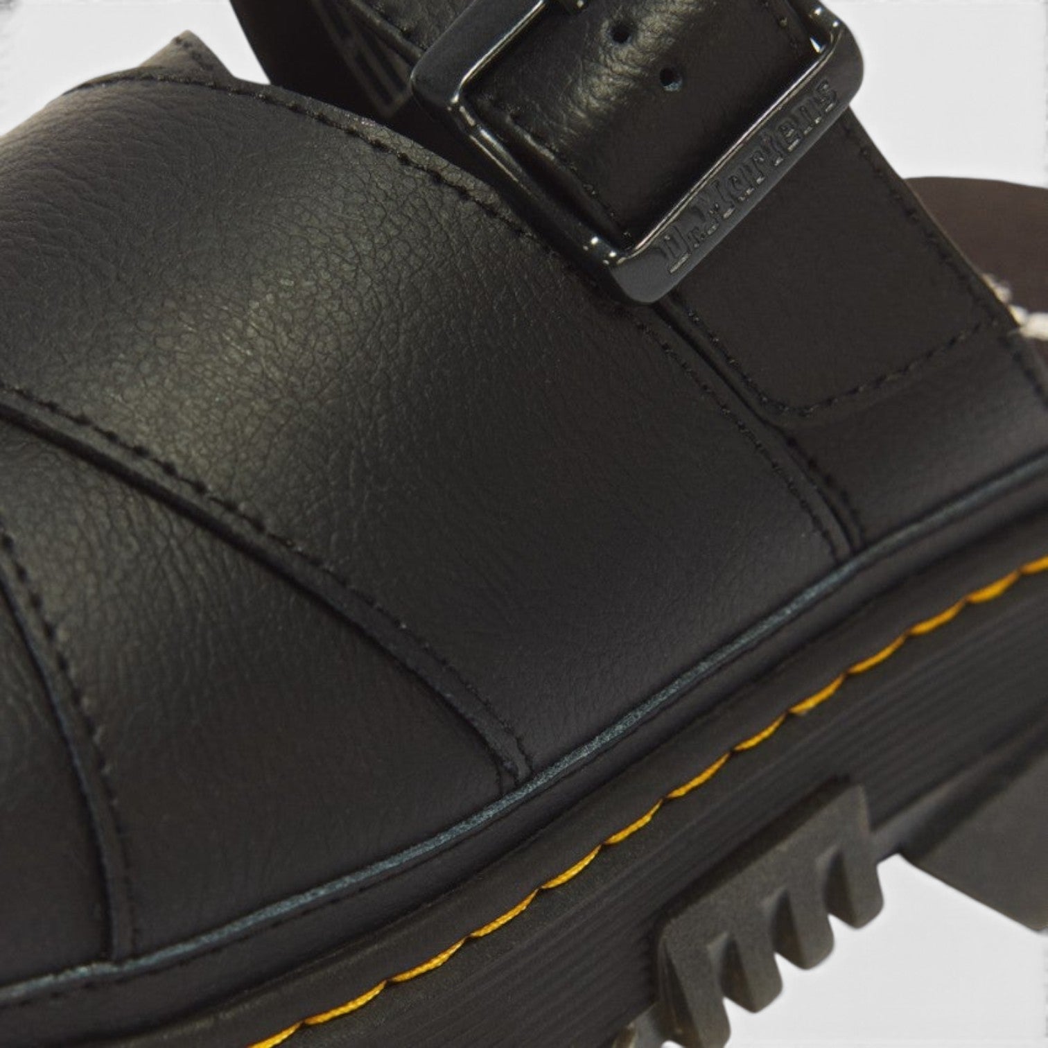 DR MARTENS MATTISON ATHENA BLACK