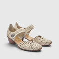 Load image into Gallery viewer, RIEKER ORLANDO 43752/60 BEIGE
