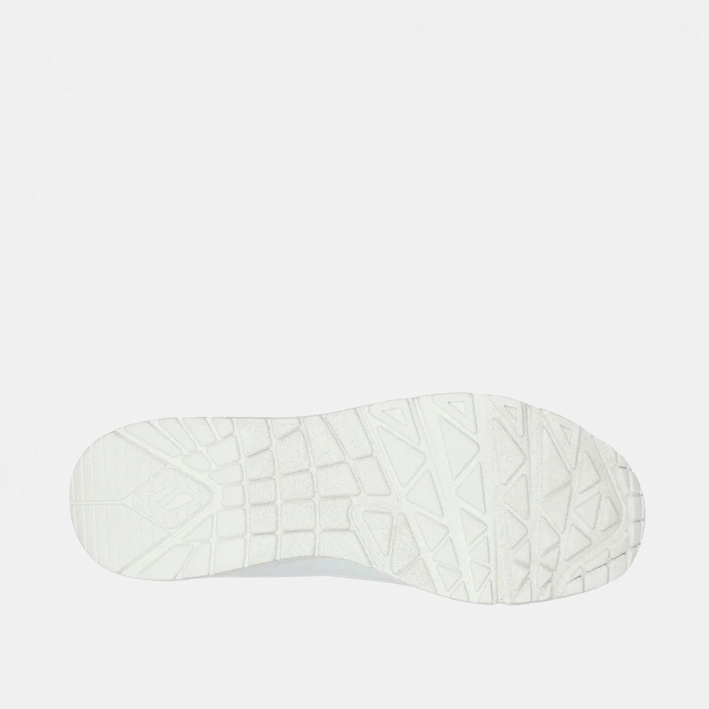 SKECHERS UNO STAND ON AIR WHITE