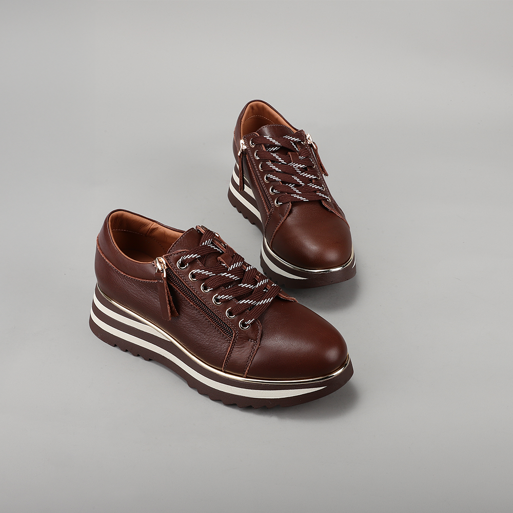 LE SANSA SKIPPA CHOCOLATE - Women Sneakers - Collective Shoes 