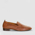 Load image into Gallery viewer, BRESLEY SAGGER COGNAC - Women Loafers - Collective Shoes 
