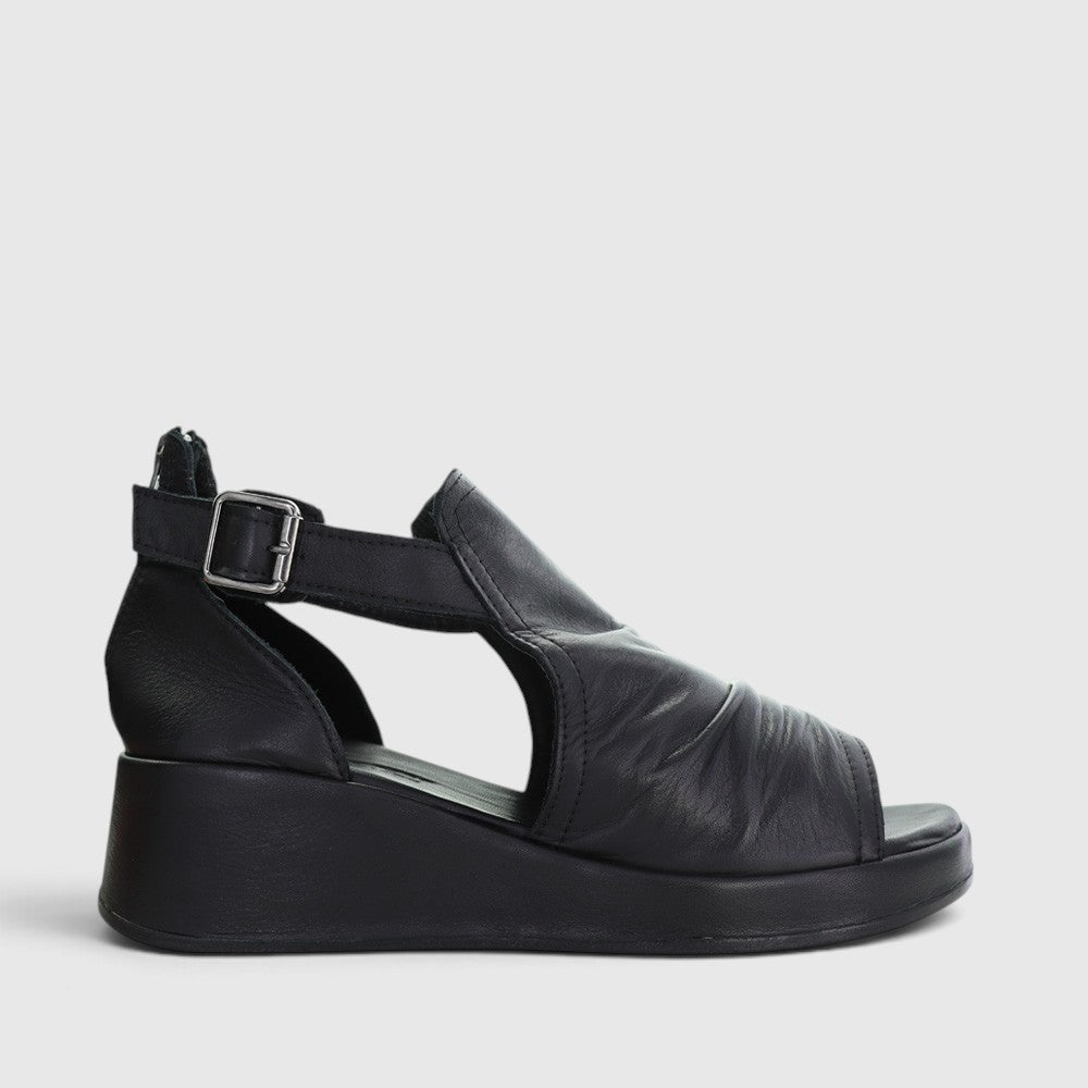 BRESLEY PERLA BLACK