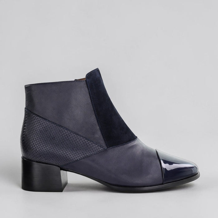 BRESLEY AWARD NAVY MIX - Women Boots - Collective Shoes 