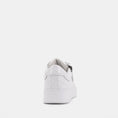 Load image into Gallery viewer, HUSH PUPPIES VALUE WHITE
