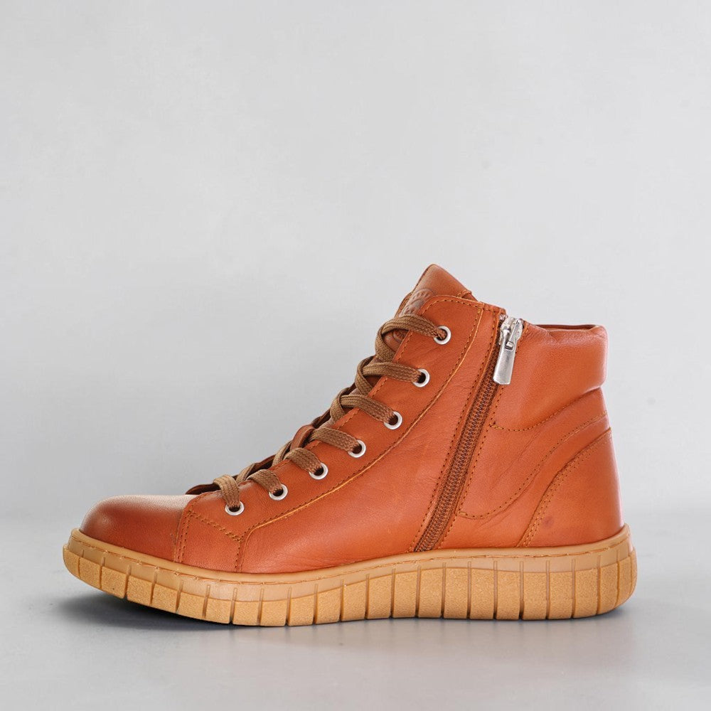 CABELLO REAGAN TAN - Women Boots - Collective Shoes 